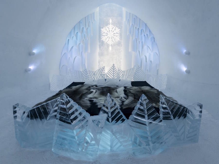 icehotelsweden6-900x674