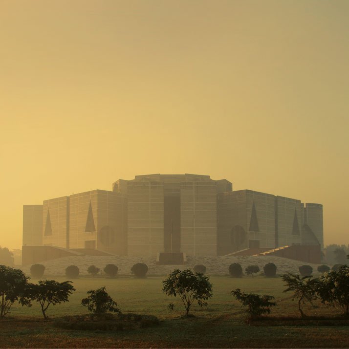Louis-Kahn-國民議會大廈在孟加拉國達卡，路易·卡恩，1962-83