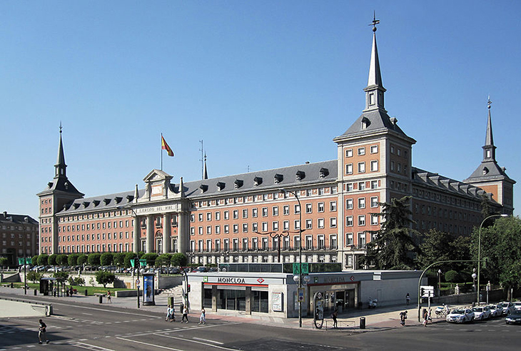 800px-madrid_ejercito_del_aire